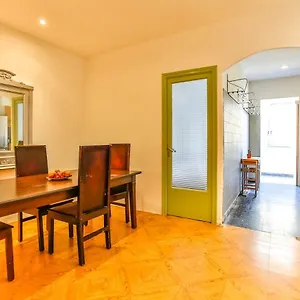 Apartamento Basic Platja España